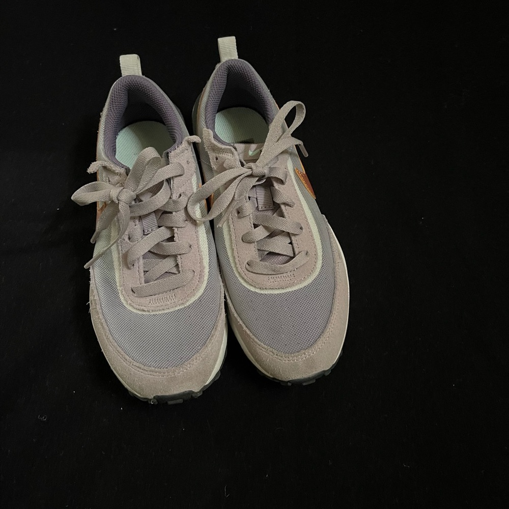 Girls Nike running sneakers